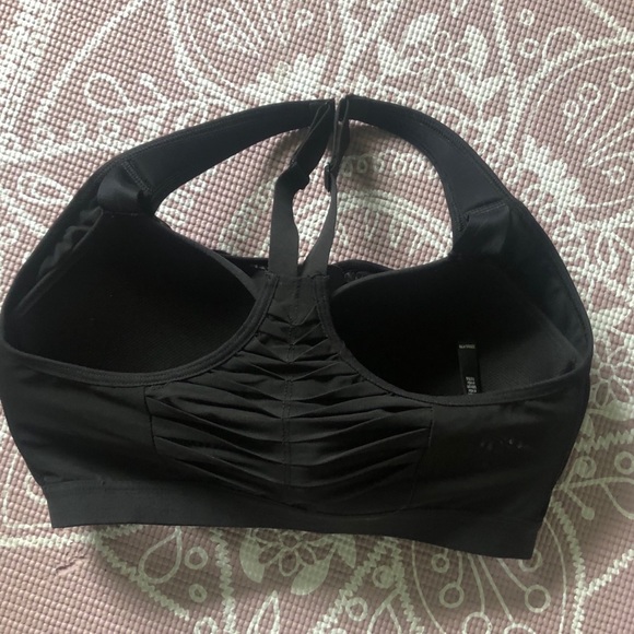 Knockout by Victoria Sport Front-Close Sport Bra - Picture 3 of 7